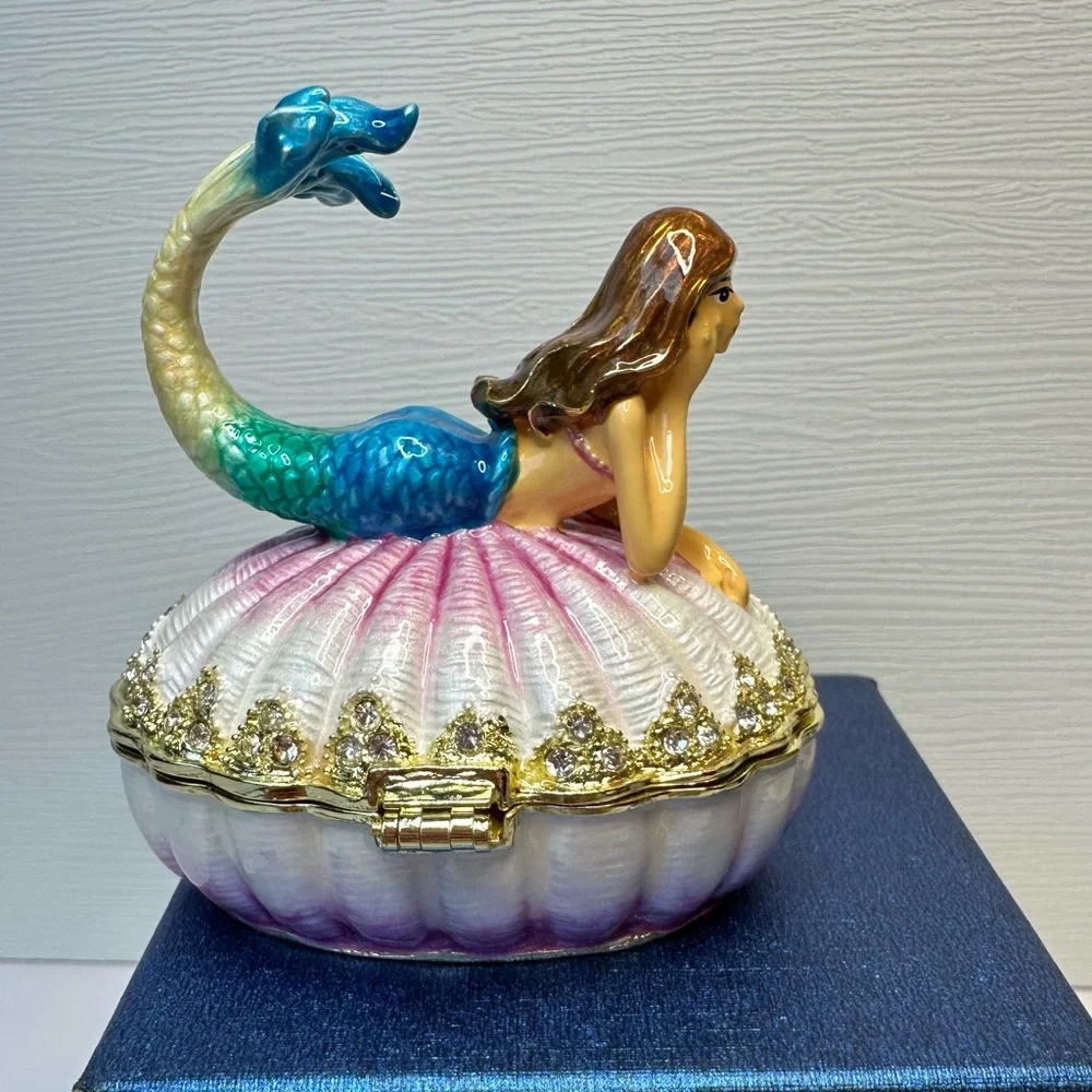 Mermaid Trinket Box Tchotchke NIB